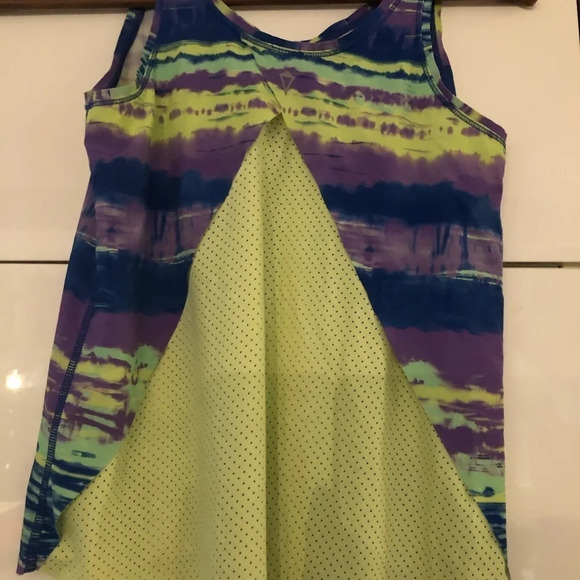 Ivivva (Girls Lululemon) Tank Top  - Size 8 - Picture 4 of 5